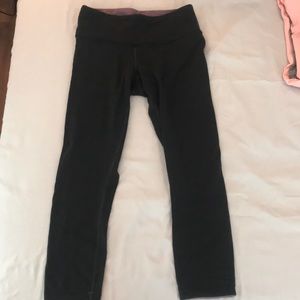 Lululemon reversible capris